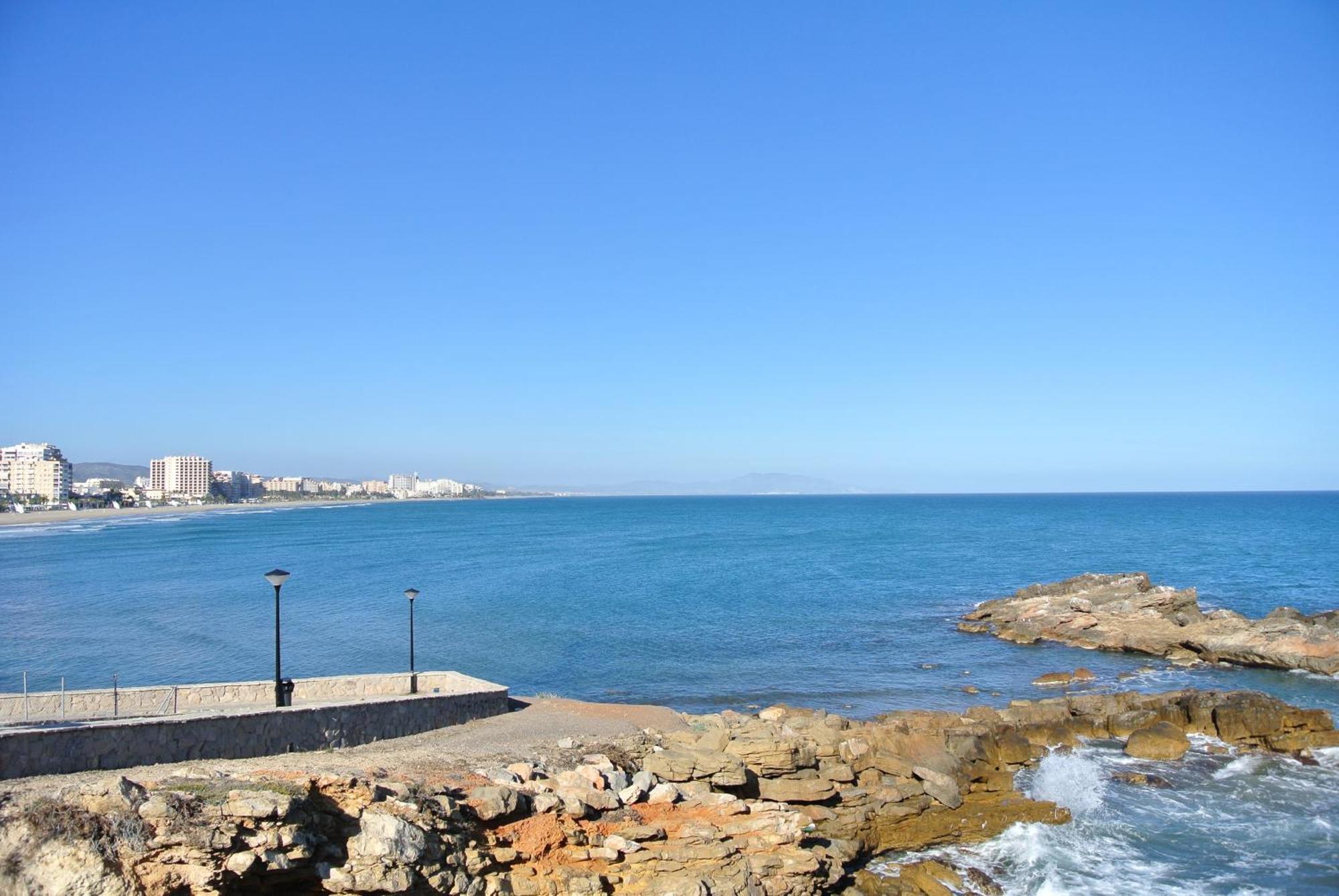Apartamentos Danesp-Playa De Les Amplaries Marina Dor- Frontales Al Mar โอโรเปซาเดลมาร์ ภายนอก รูปภาพ