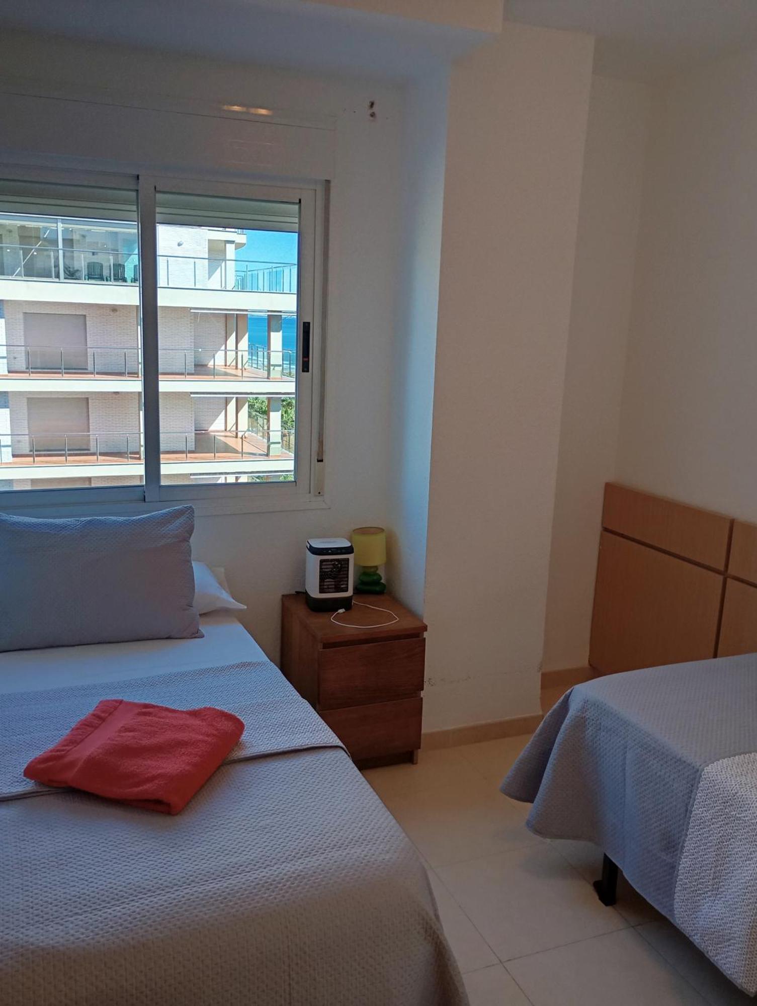 Apartamentos Danesp-Playa De Les Amplaries Marina Dor- Frontales Al Mar โอโรเปซาเดลมาร์ ภายนอก รูปภาพ