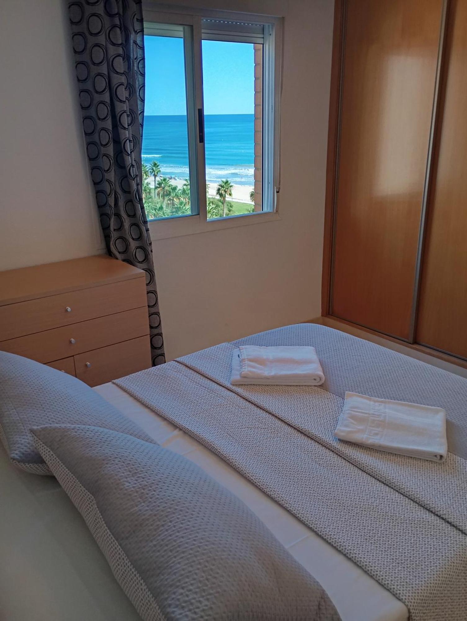 Apartamentos Danesp-Playa De Les Amplaries Marina Dor- Frontales Al Mar โอโรเปซาเดลมาร์ ภายนอก รูปภาพ
